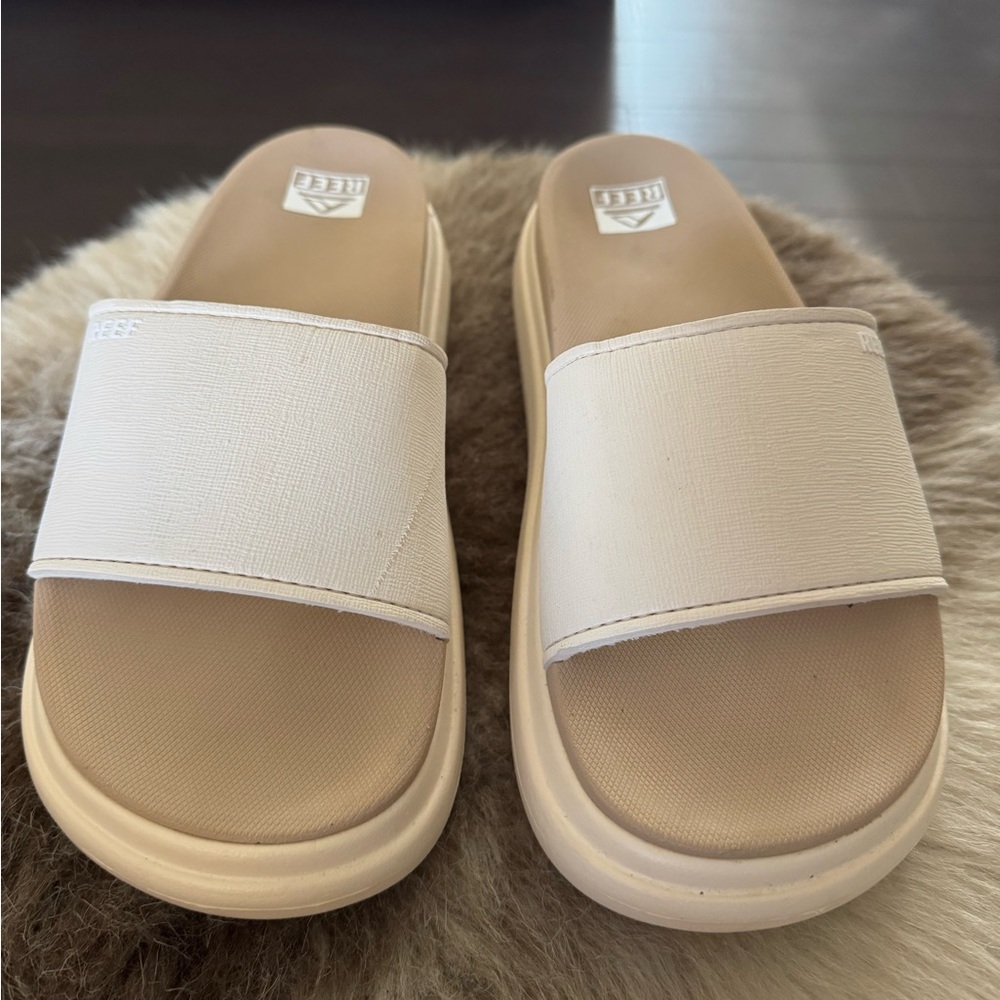 Reef Cushion Bondi Bay